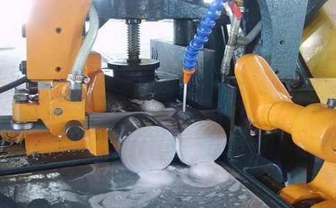 麻江卧式带锯床的送料方式有哪几种？